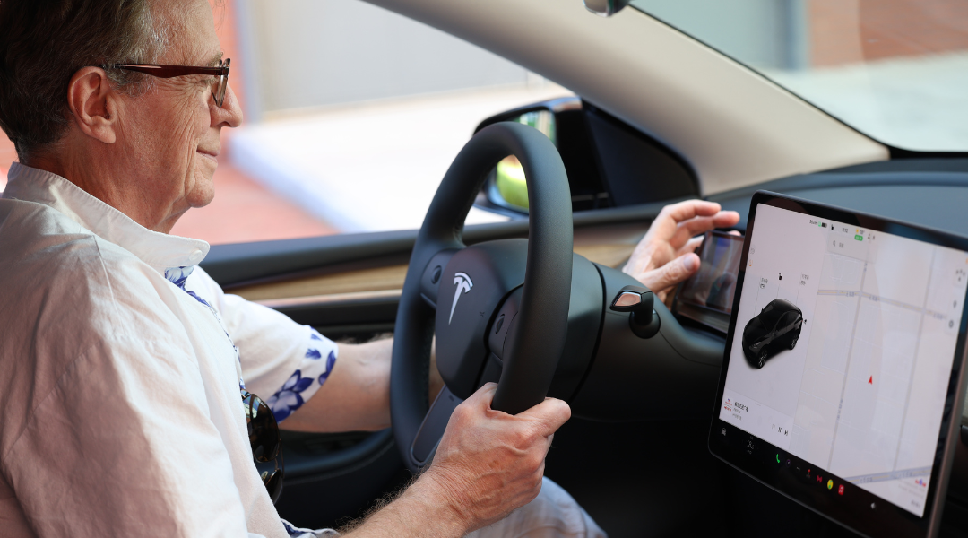 Never Worry About Hitting Pedestrians in Foggy Weather with This Great Tool