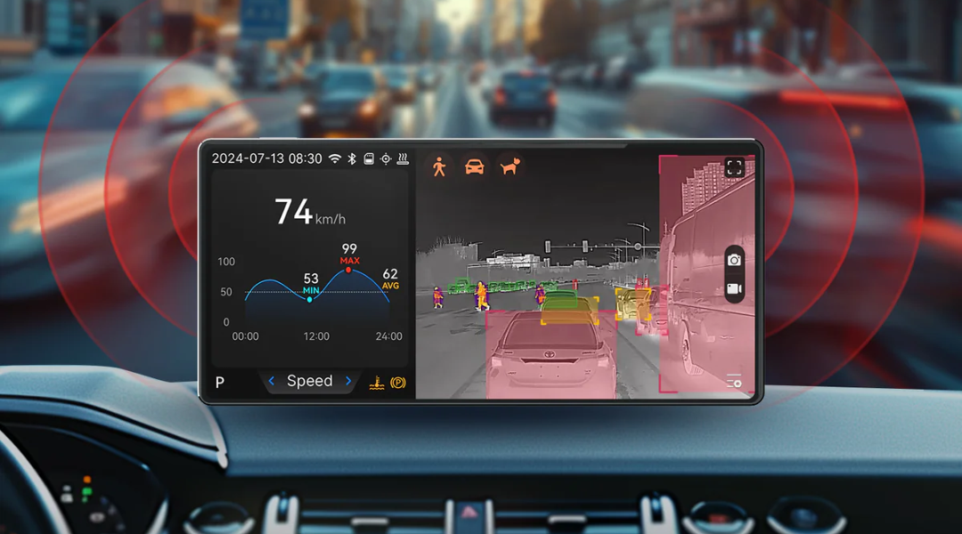 Car Night Vision detects surrounding cars and pedestrians.