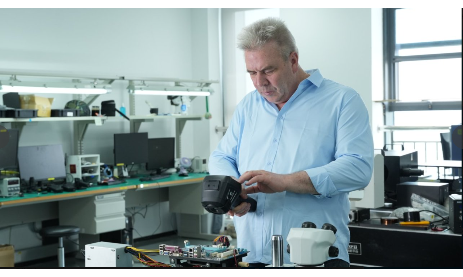 Discover Thor 002, a powerful industrial thermal imaging camera designed for precise heat detection, reliable performance, and demanding inspection applications across tough environments.