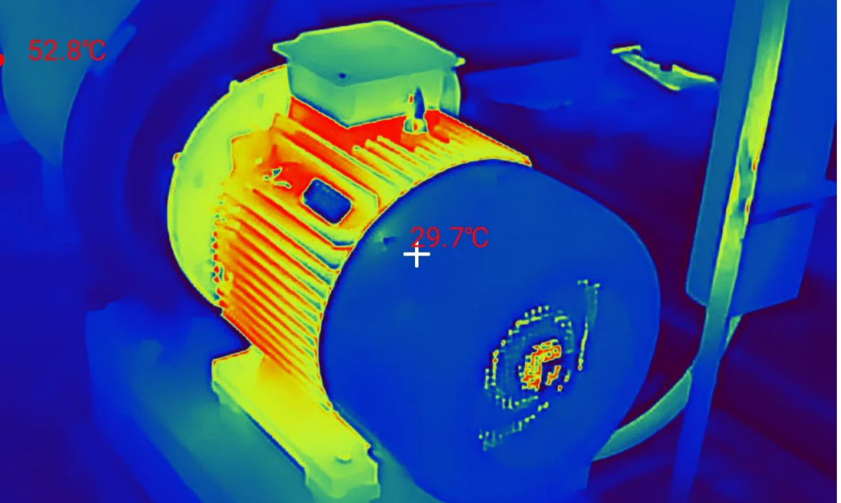 Inspecting objects with a thermal imager