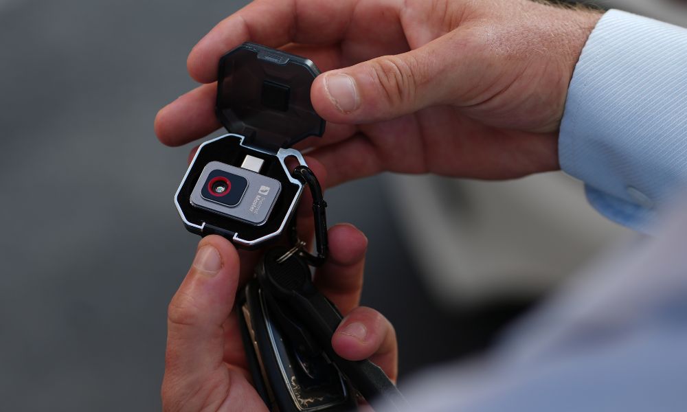 Open the mobile thermal camera case.