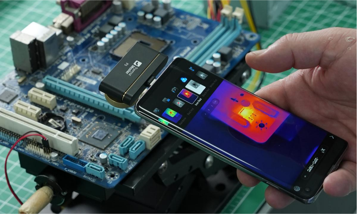 View the data from the mobile thermal imager.